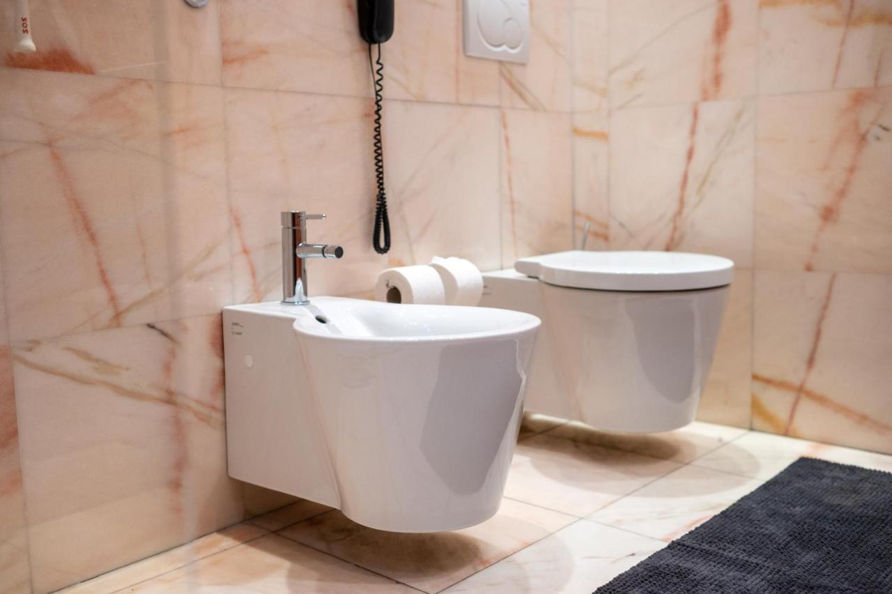Natali Luxury Suites Belgrado Exterior foto