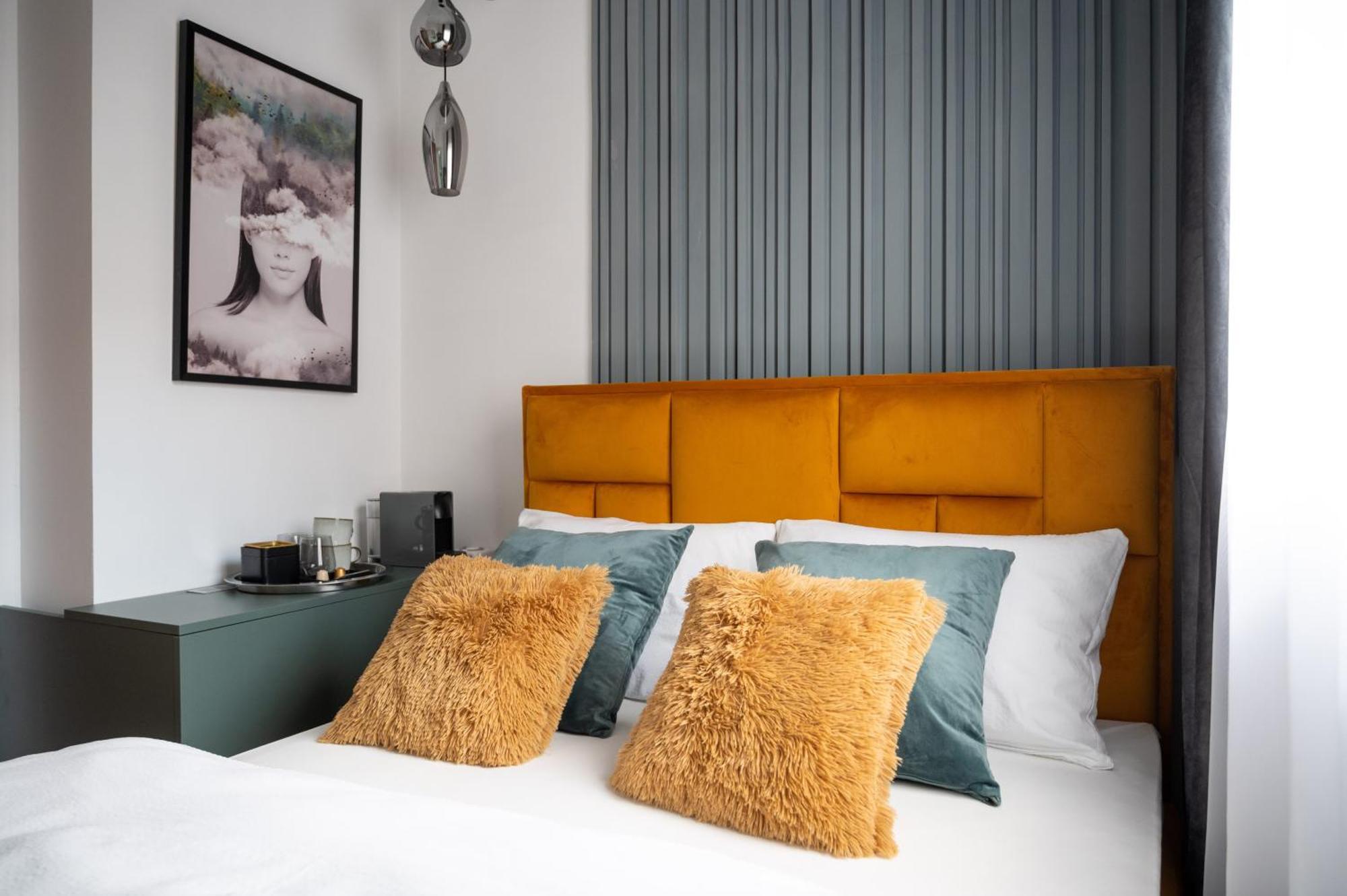 Natali Luxury Suites Belgrado Quarto foto